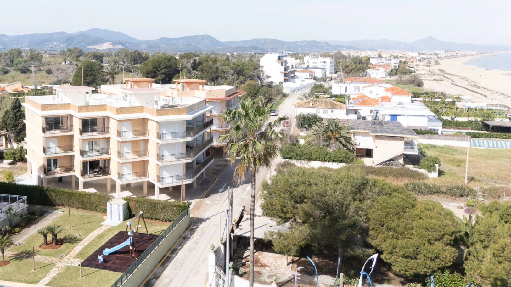 Apartamento recién reformado a 100 m de la playa en Dénia