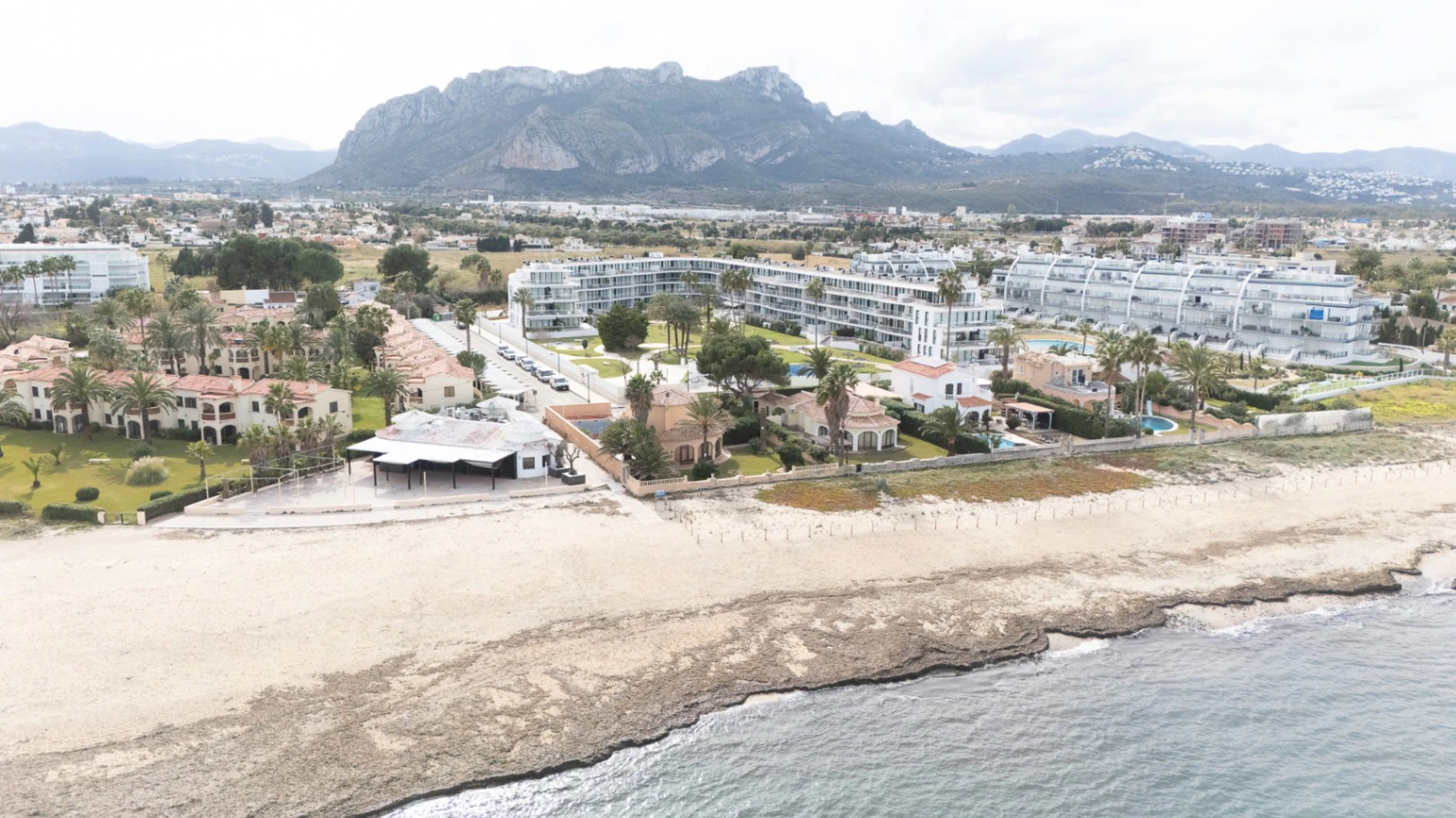 Apartamento en primera línea de 2 dormitorios