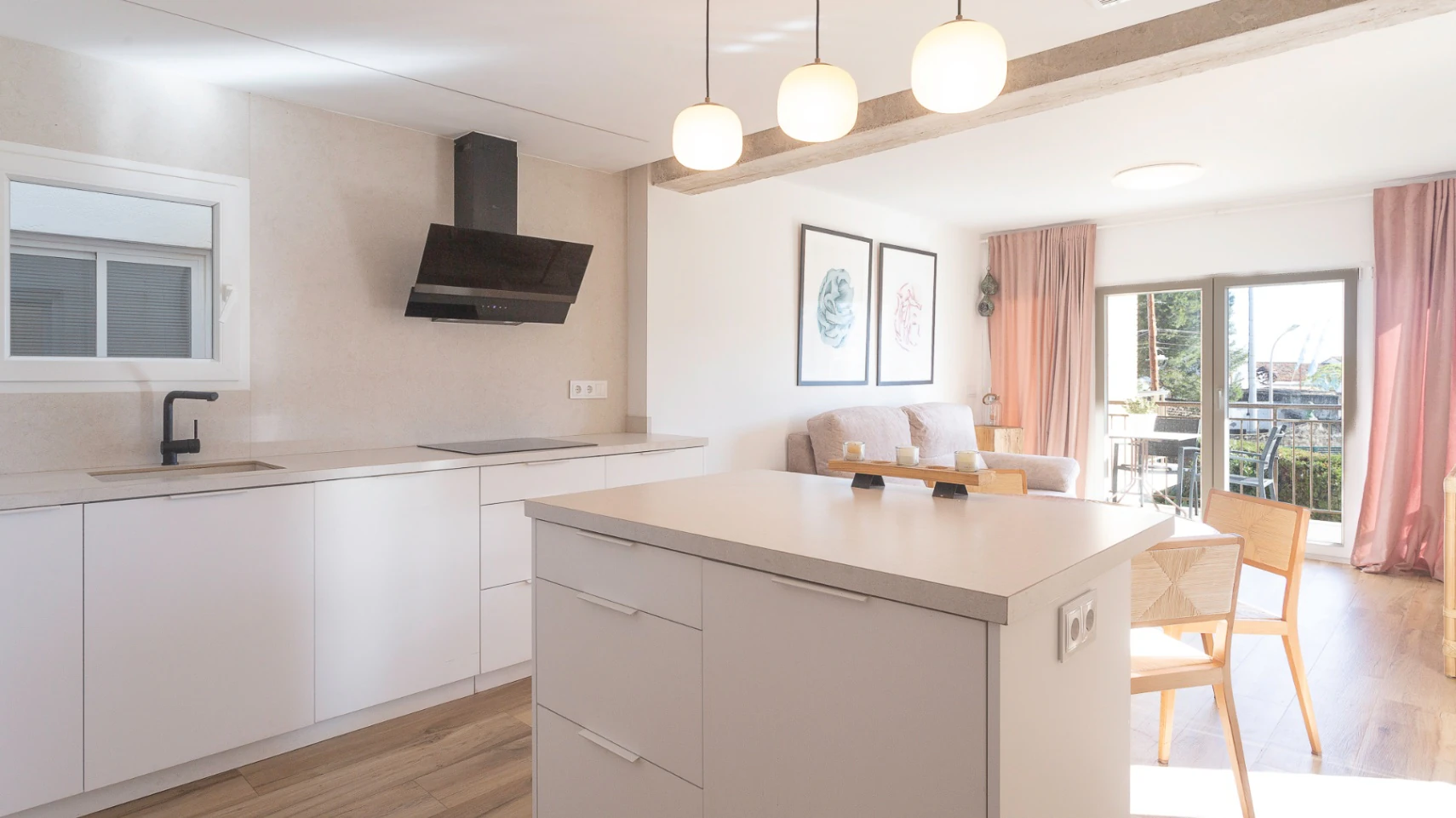 Apartamento recién reformado a 100 m de la playa en Dénia
