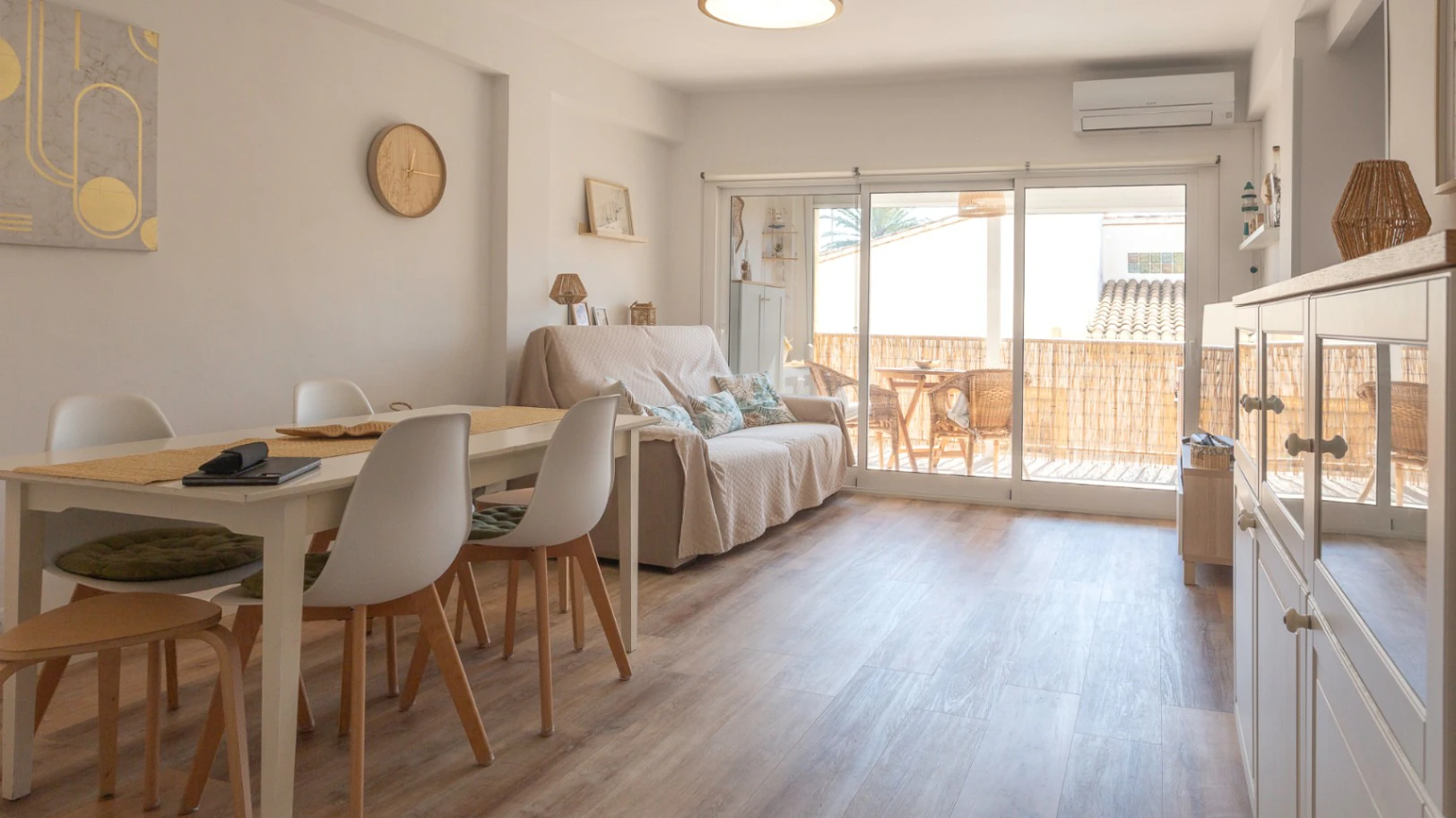 Wohnung 100 m vom Strand entfernt mit 2 Schlafzimmern in Devesses, Denia