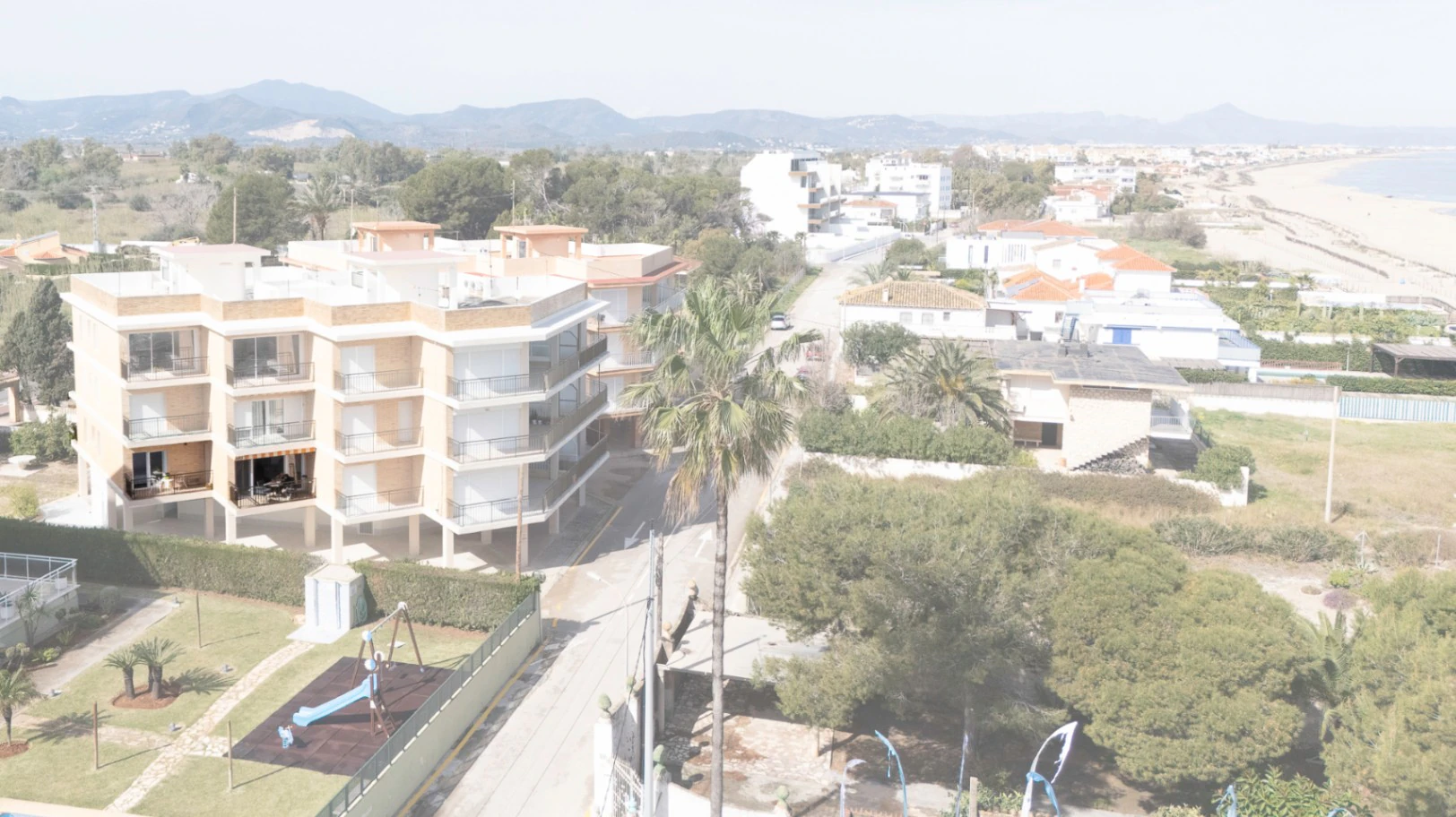 Apartamento recién reformado a 100 m de la playa en Dénia