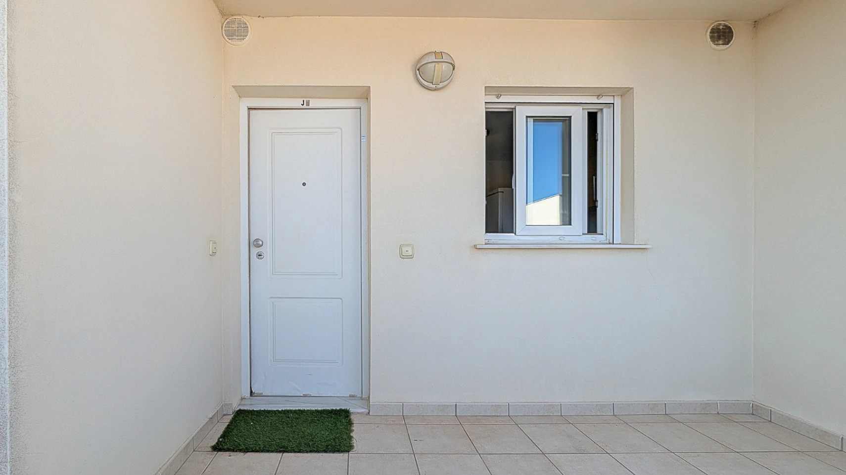 Apartment in the Rapdells area with 2 bedrooms