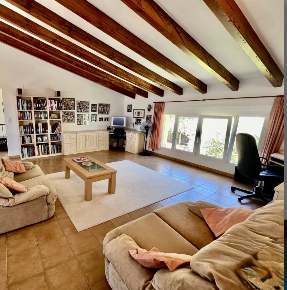Chalet en venta de 5 habitaciones en Sella Golf Resort, Pedreguer