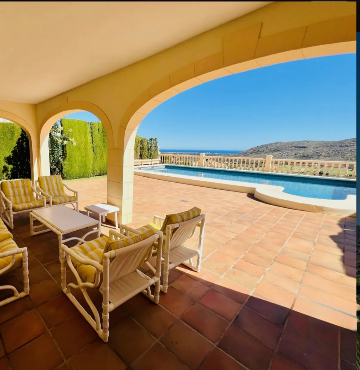 Chalet en venta de 5 habitaciones en Sella Golf Resort, Pedreguer
