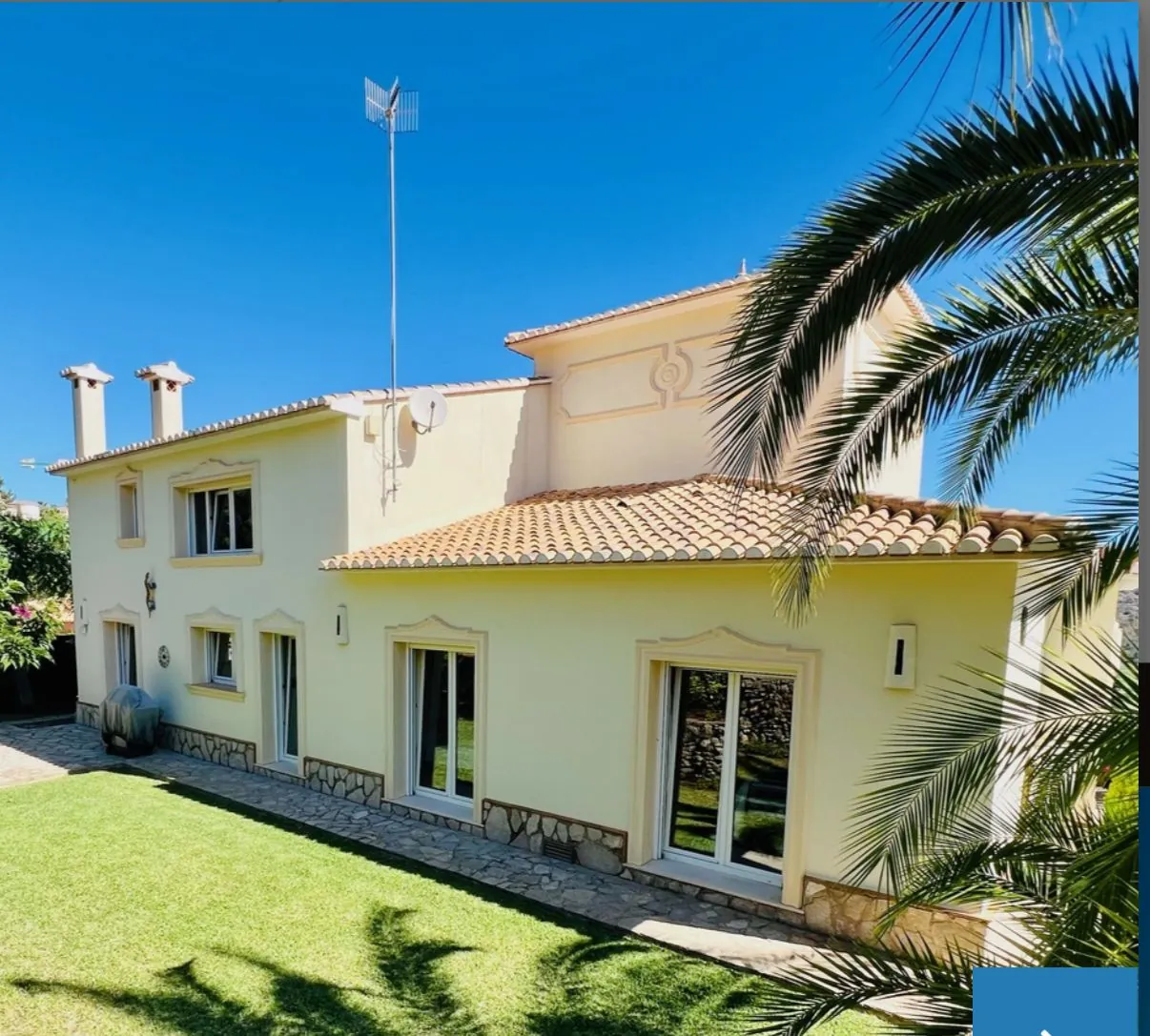 Chalet en venta de 5 habitaciones en Sella Golf Resort, Pedreguer