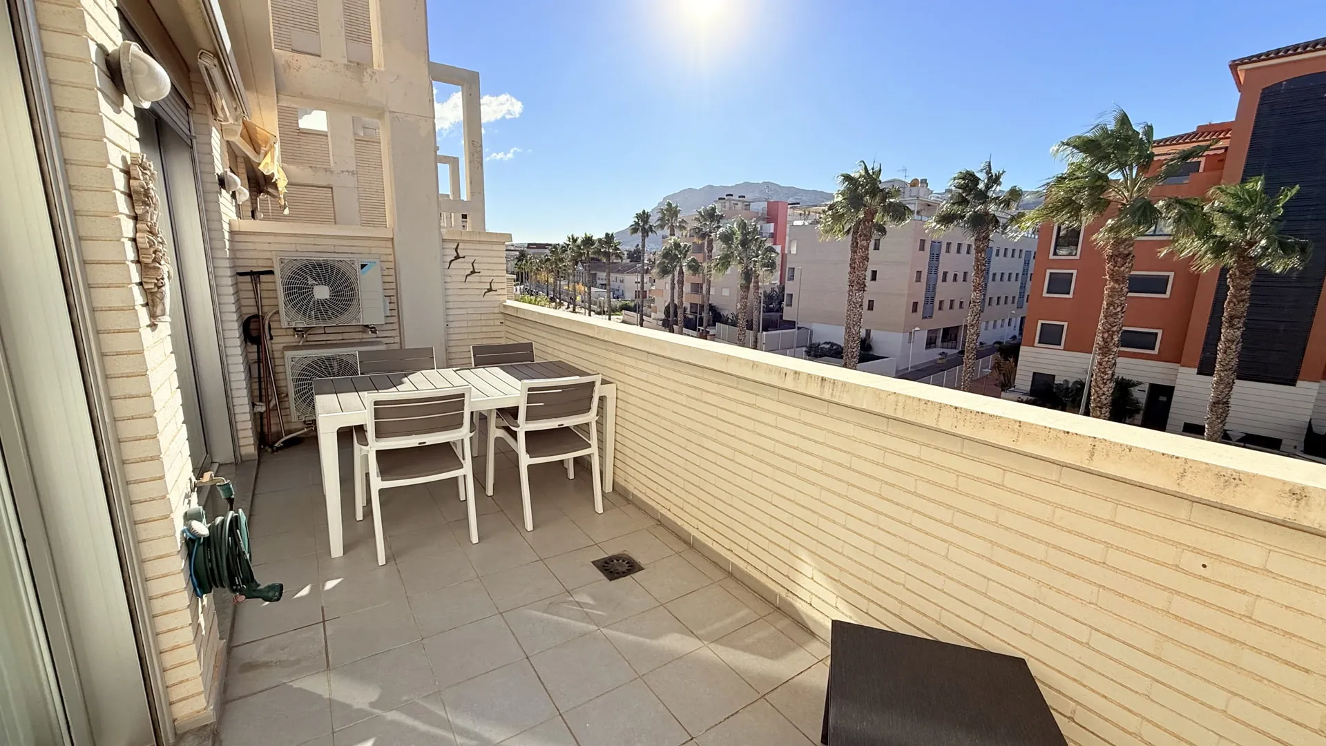 Apartamento zona Puerto- Marinas km 0.5 Denia