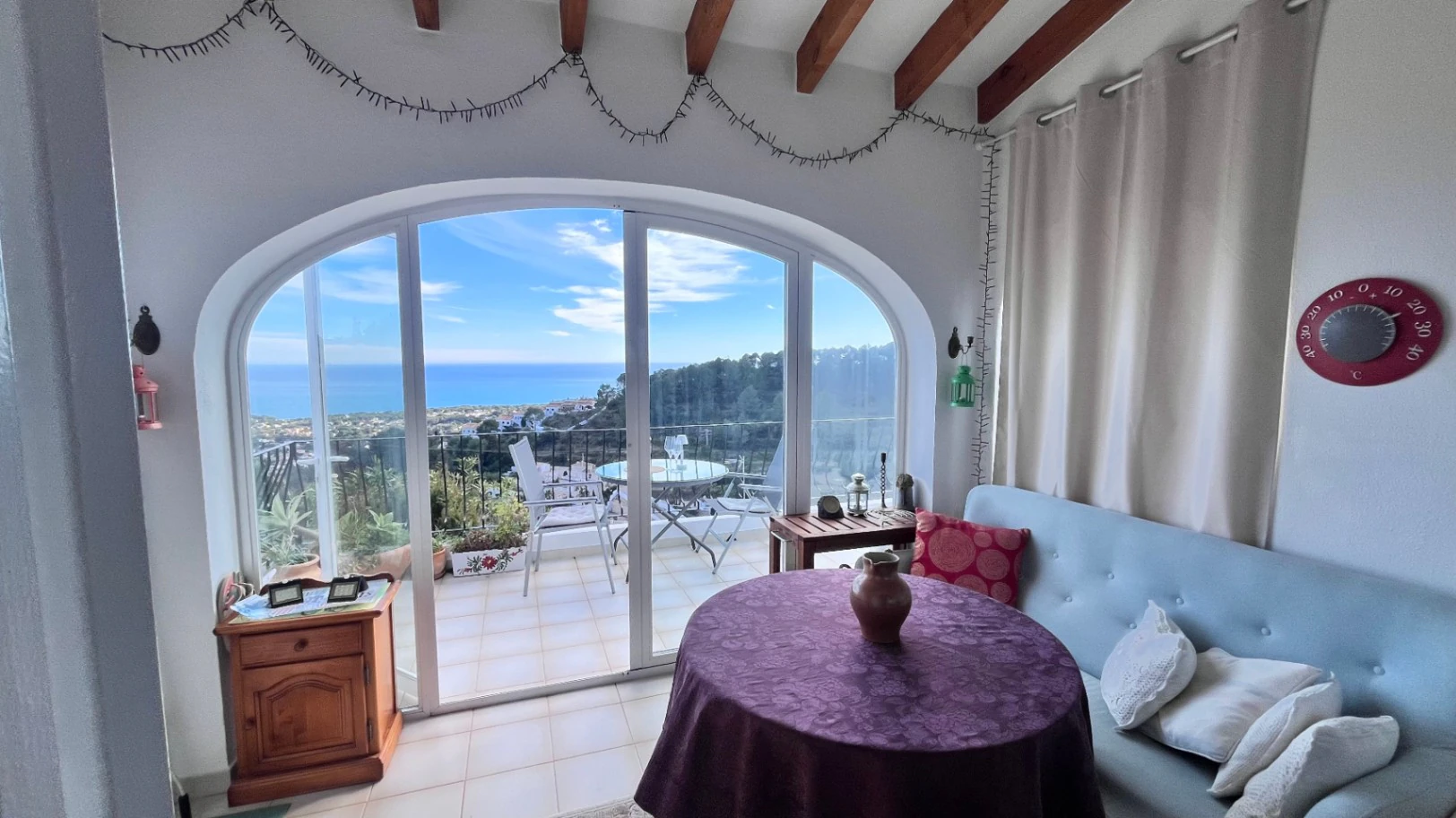 Adosado con vistas panoramicas al mar en Moraira