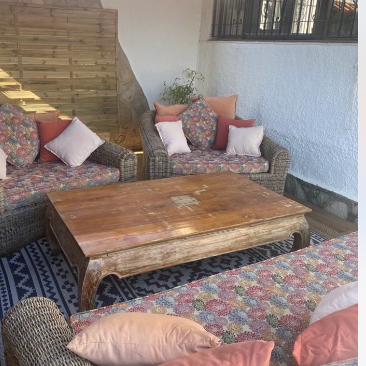 Villa excepcional a la venta con piscina en Orba