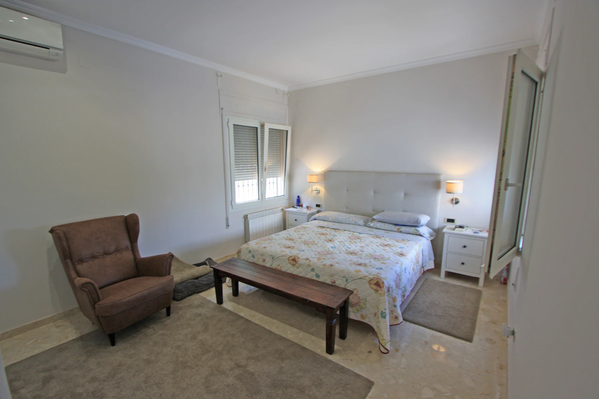 Magnífica villa a la venta en Las Rotas, Dénia