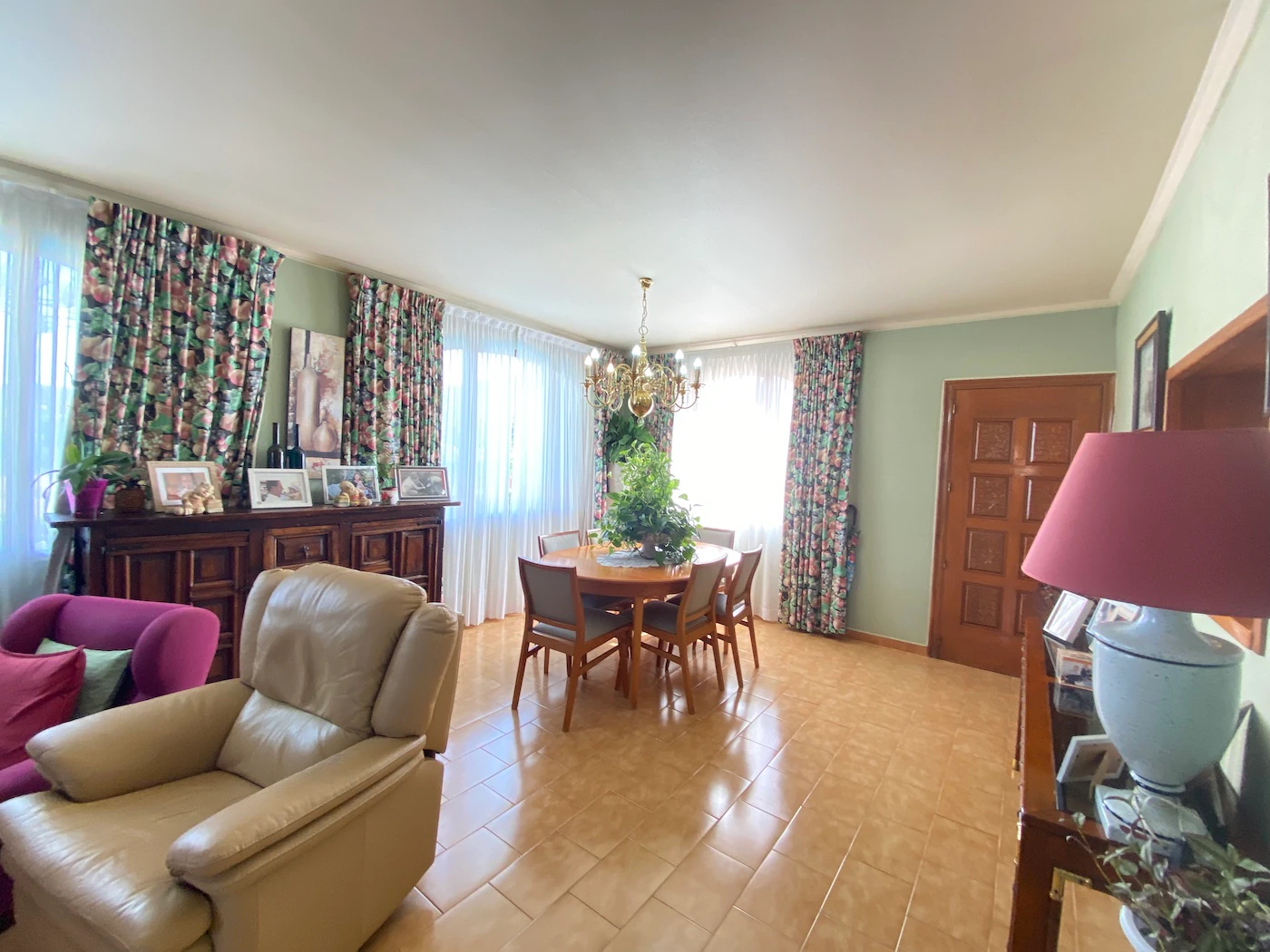VILLA EN VENTA EN PEDREGUER