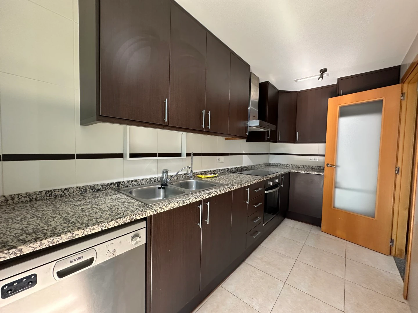 Apartamento en venta de 3 habitaciones en Denia, Alicante.