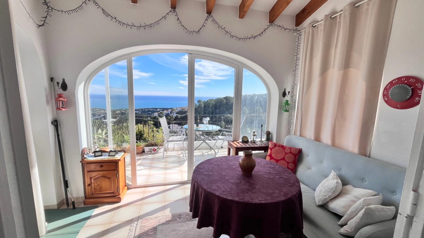 Adosado con vistas panoramicas al mar en Moraira