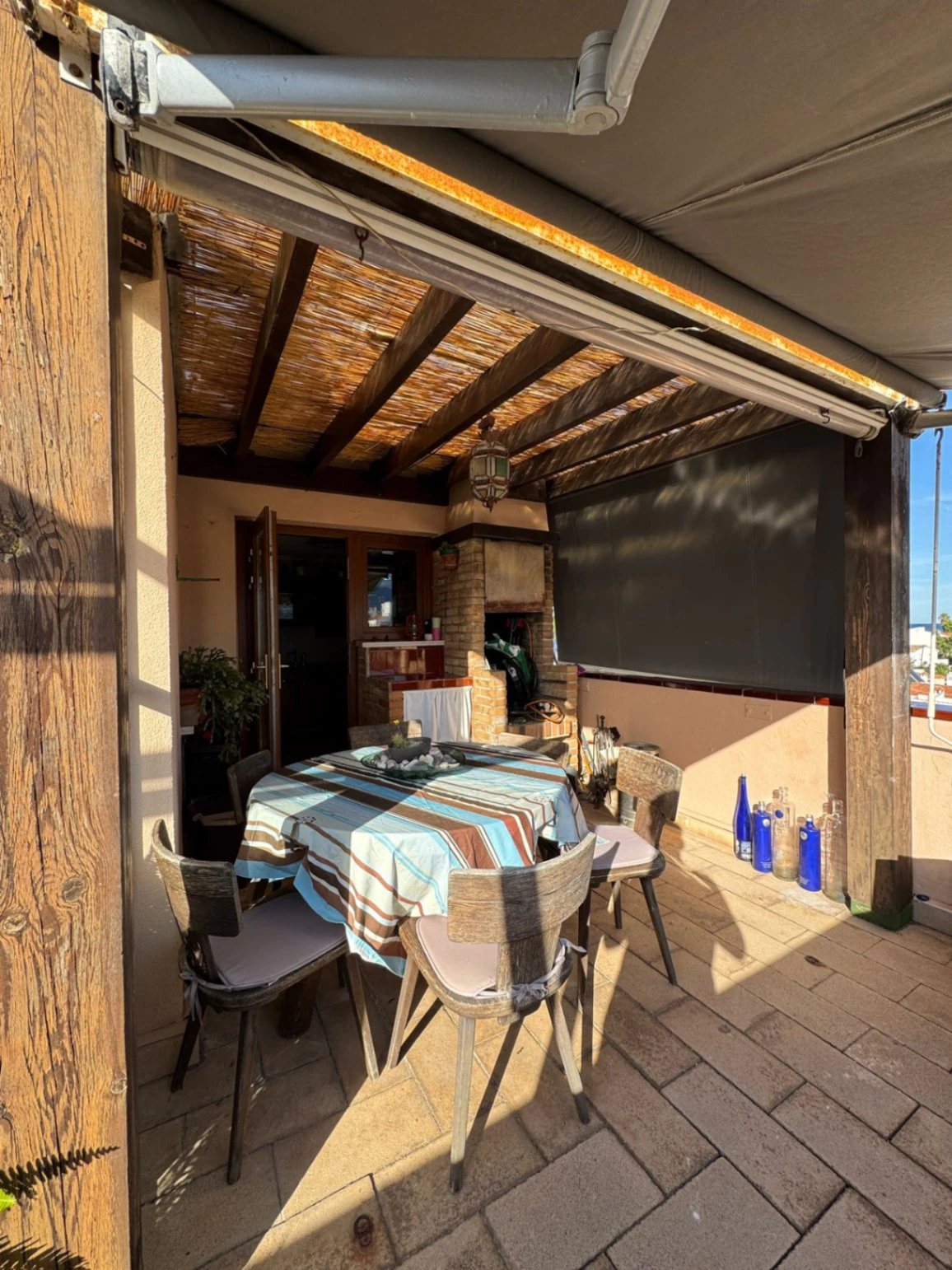 Ático en Denia con 2 dormitorios y piscina comunitaria