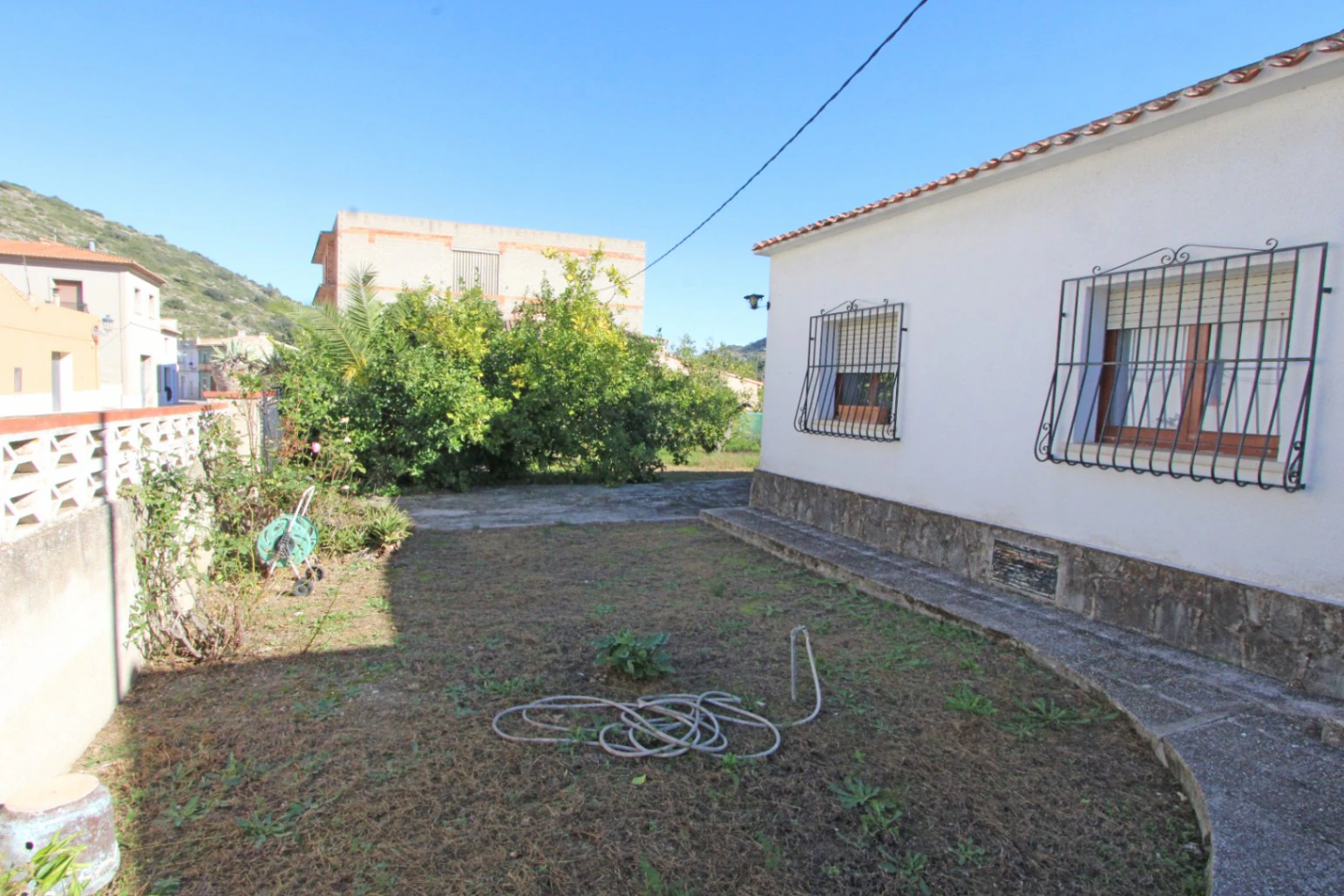 Casa de campo a la venta en Llosa de Camacho