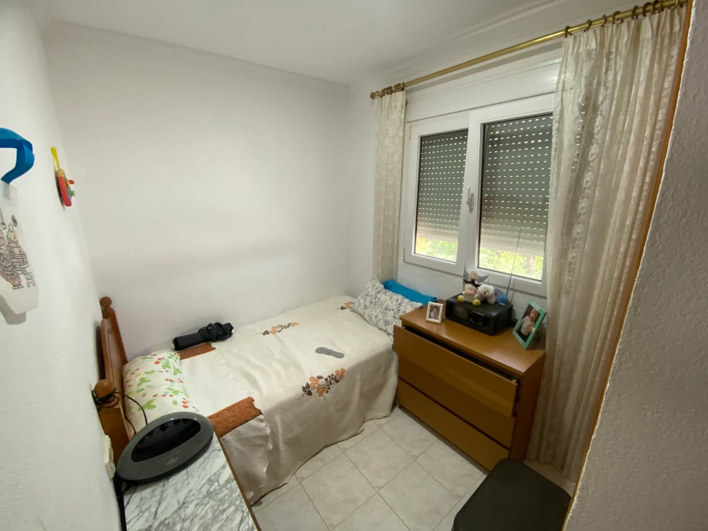 Se vende bonito chalet en el Montgo