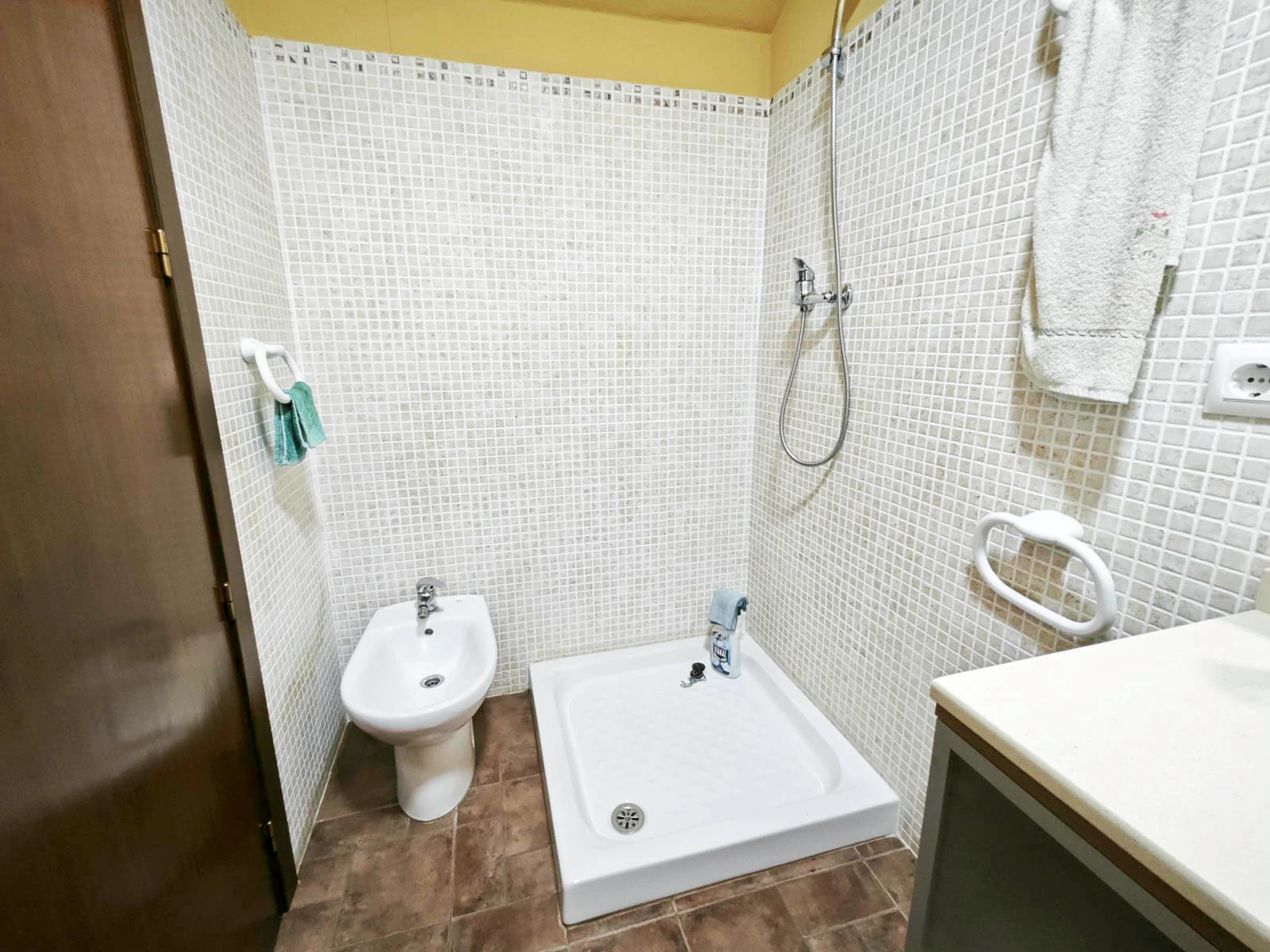 Villa de 270 m2 con piscina en venta en Pedreguer, zona residencial a un paso del centro