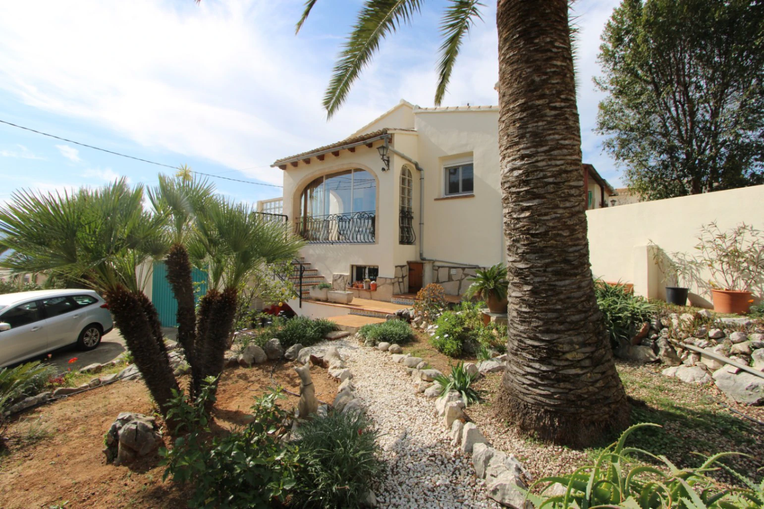 Chalet en venta con piscina en Sanet