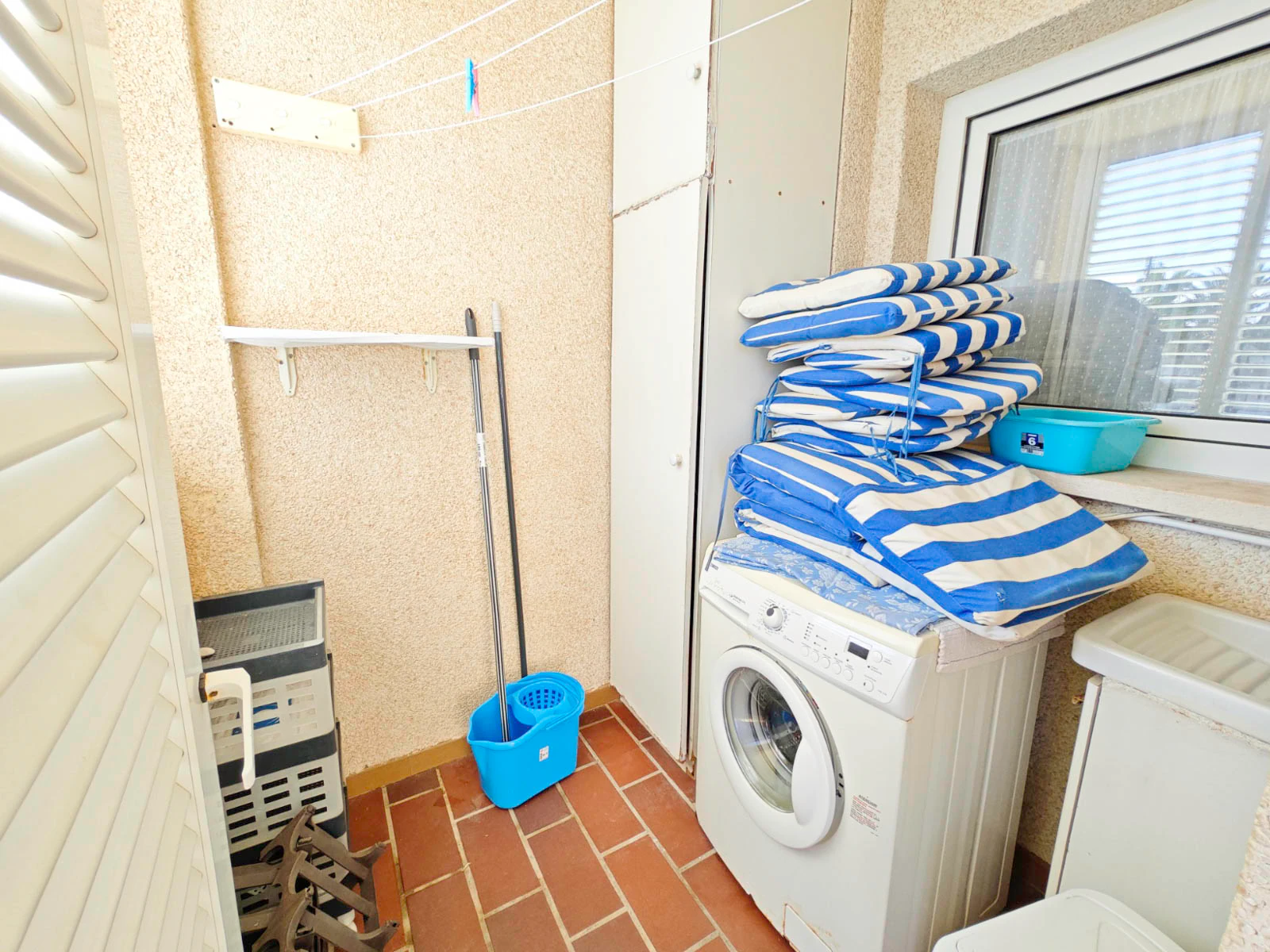 Apartamento 2 dormitorios con vistas al mar en venta en Dénia
