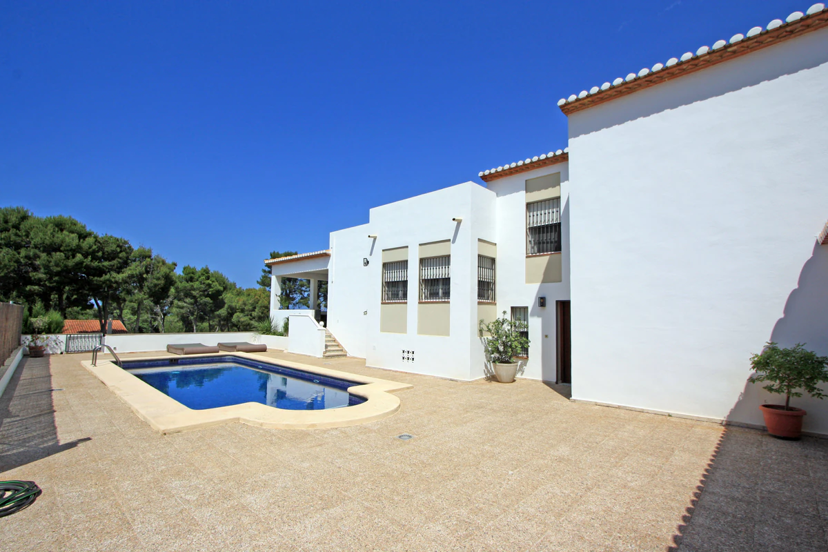 Magnífica villa a la venta en Las Rotas, Dénia