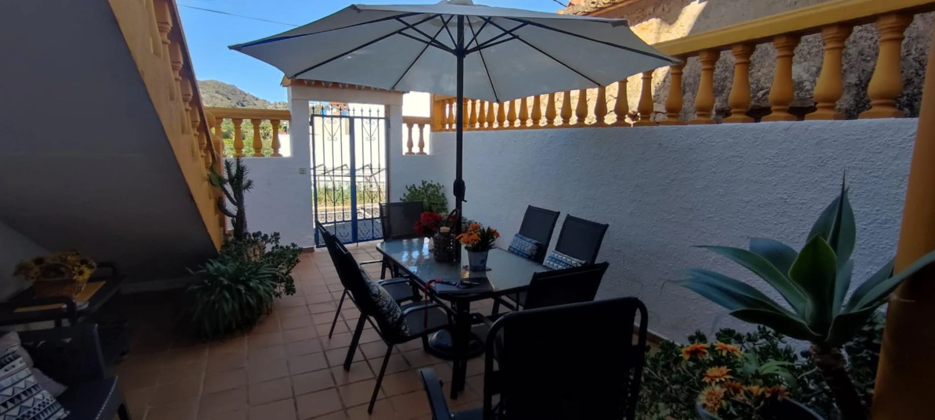 CASA DE PUEBLO EN RÁFOL DE LA ALMUNIA