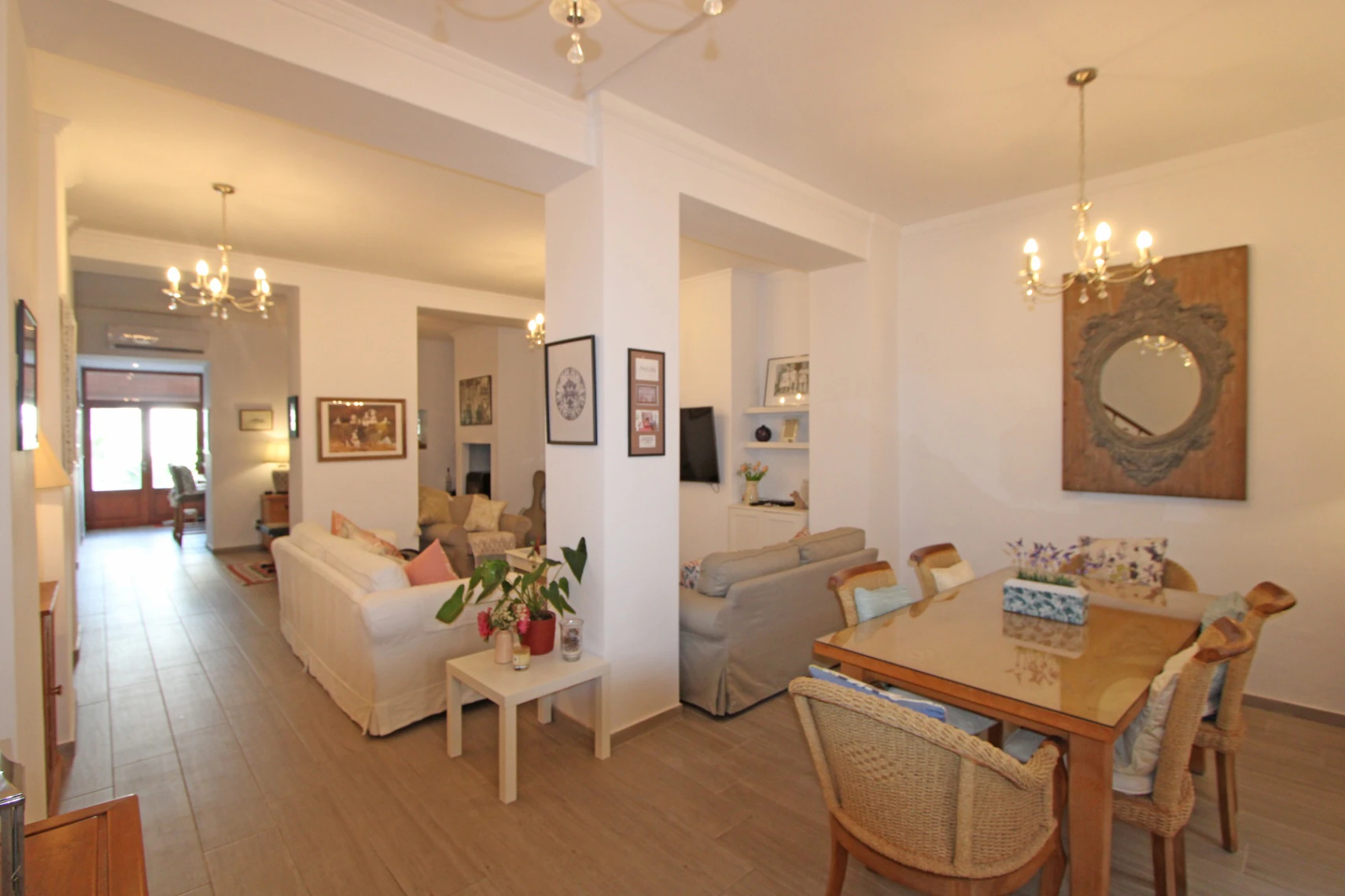 Impecable casa de pueblo a la venta en Orba