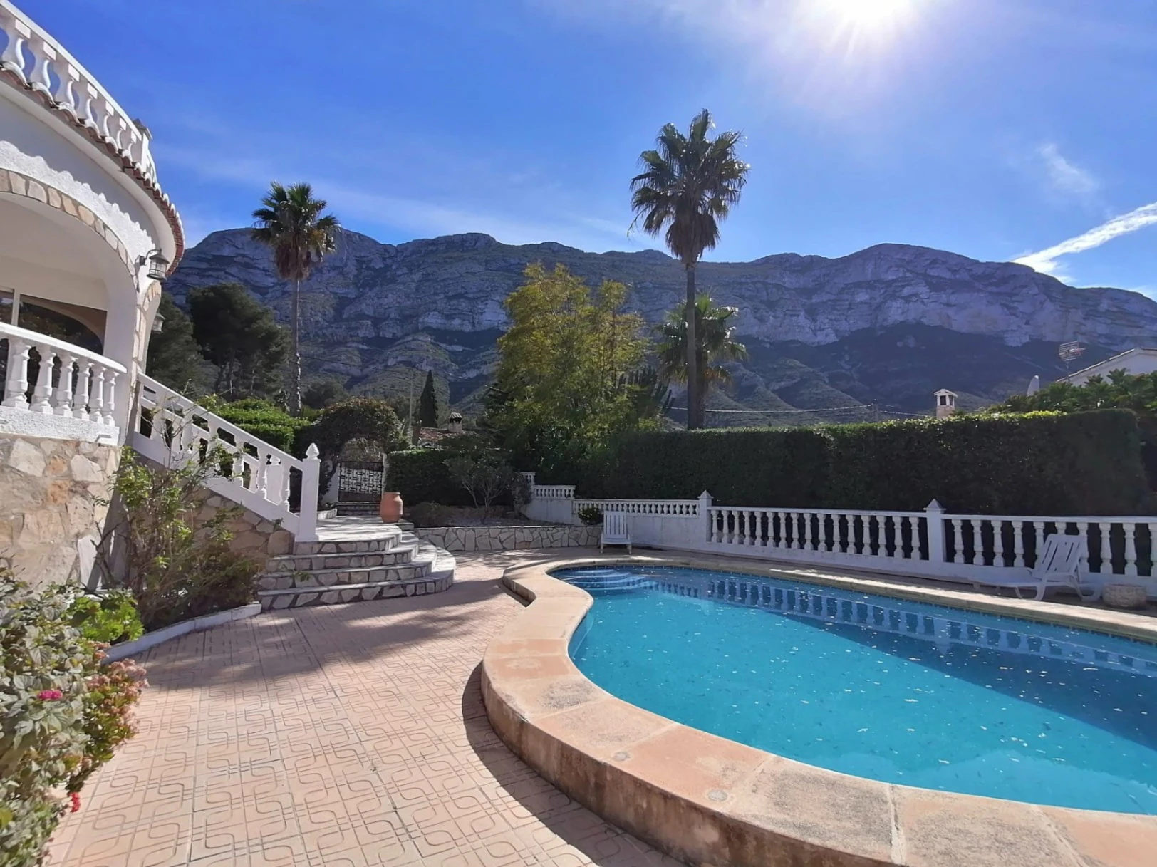 Chalet con vistas al mar y Montgó, Denia