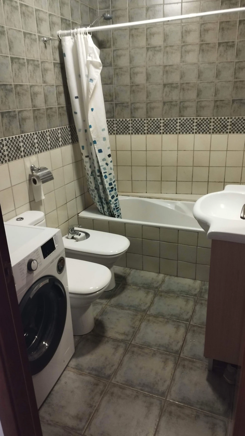 Apartment for sale in Orba with pool and lift