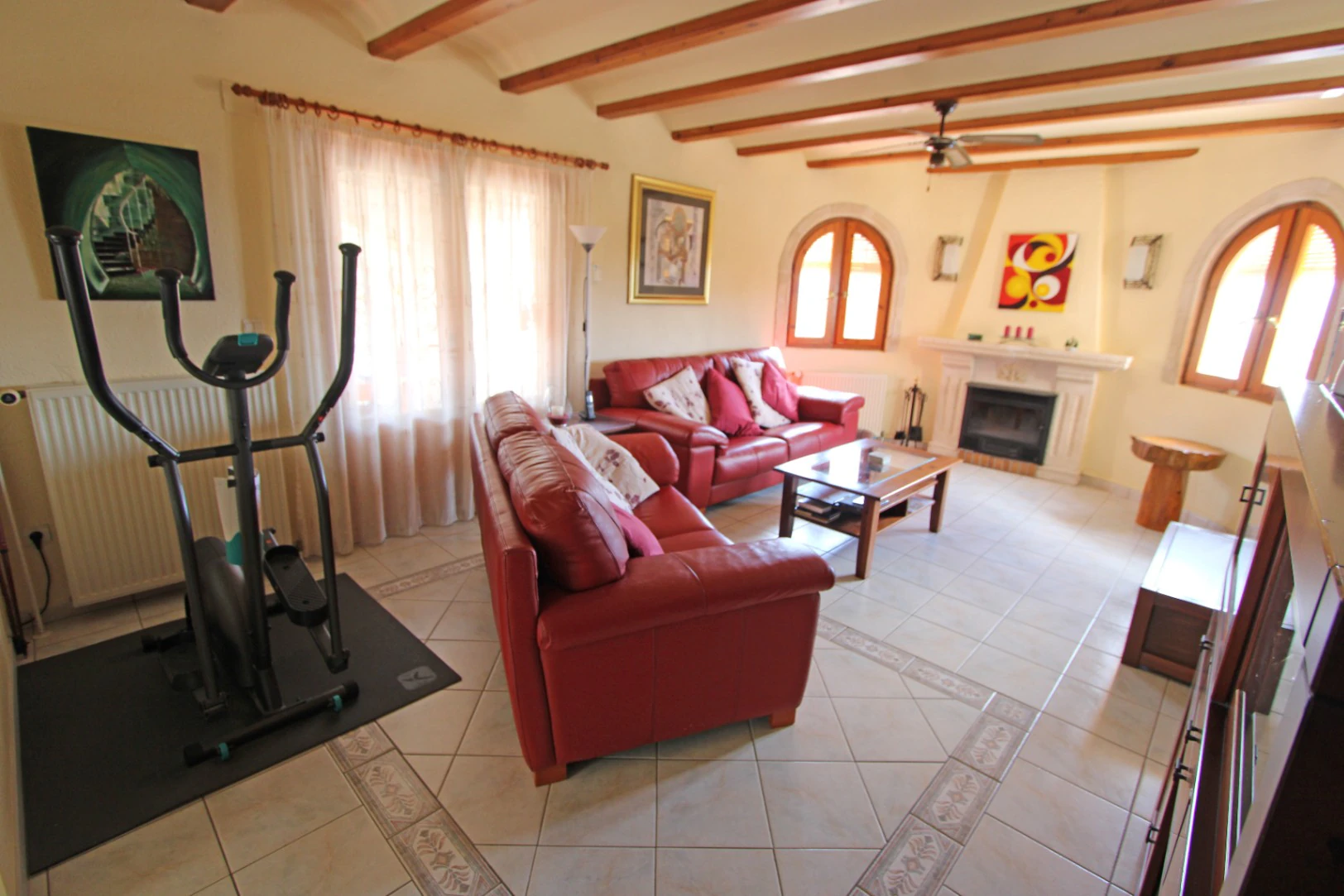 Chalet for sale with pool in Sanet