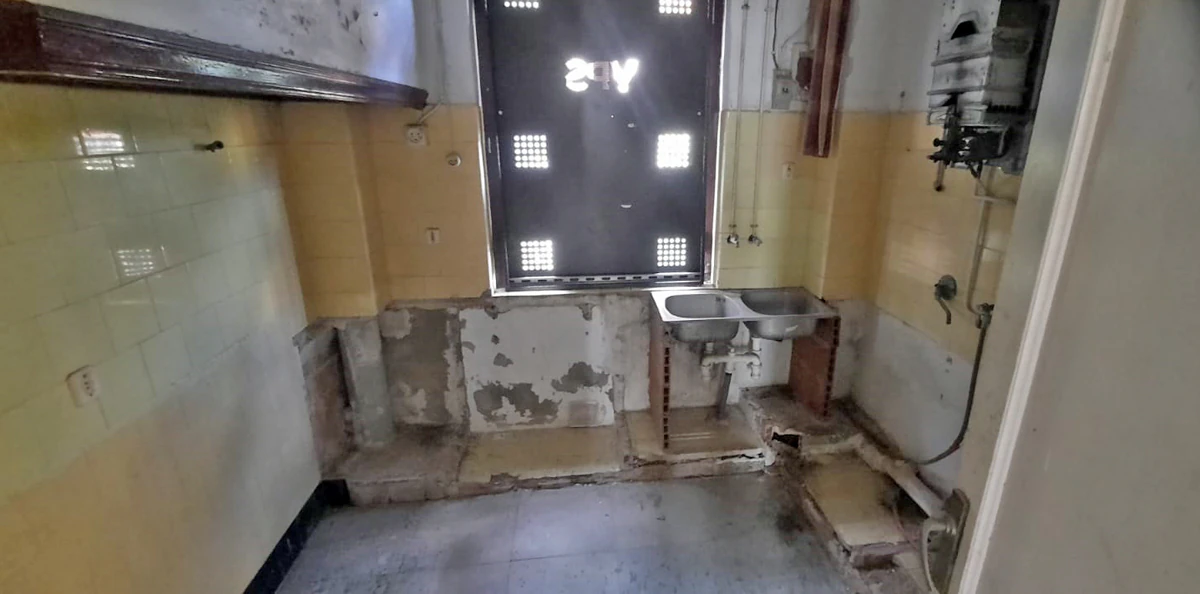 VILLA AVEC 3 LOGEMENTS À RÉNOVER À LAS ROTAS, DÉNIA
