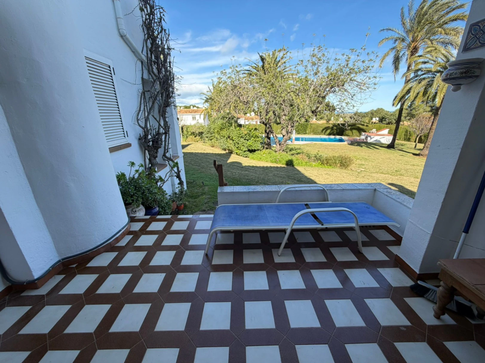 1 Bedroom Apartment for Sale in LA SELLA