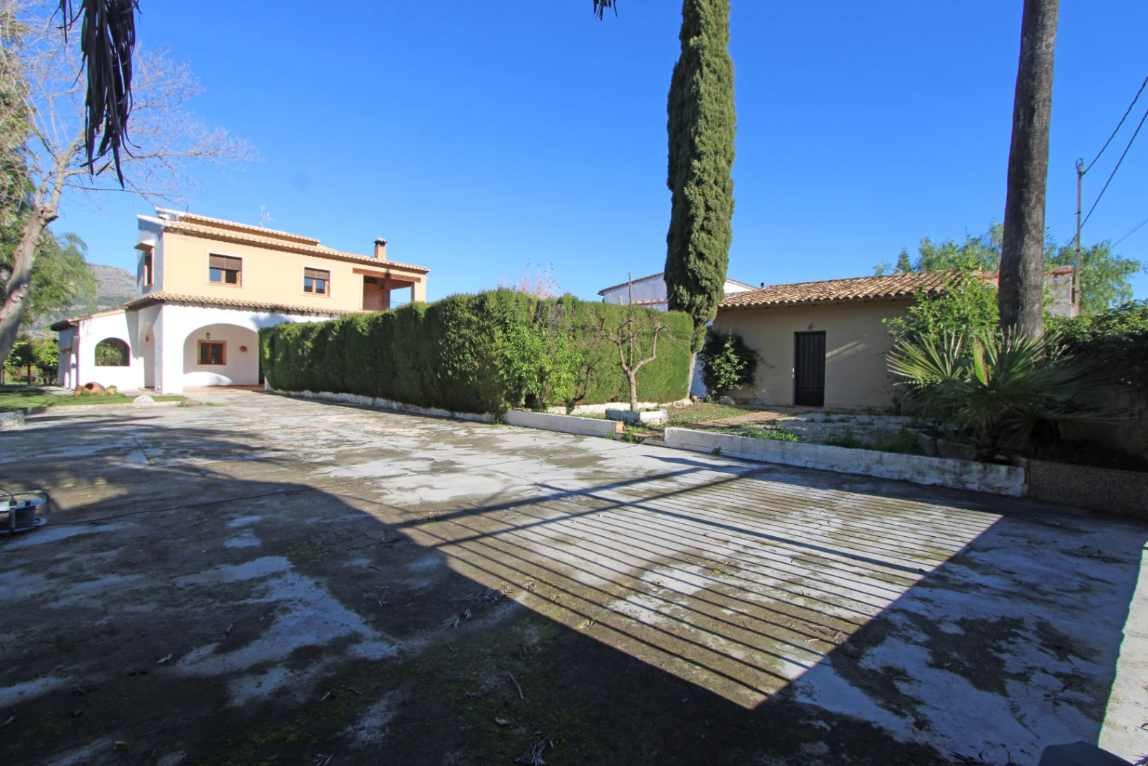 Villa / Ferme avec piscine à vendre à Orba