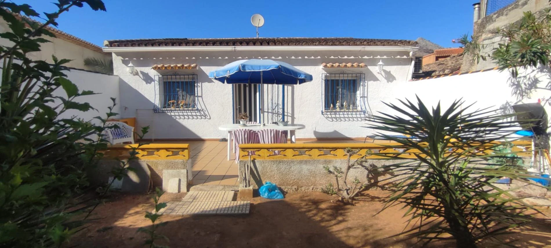 TOWNHOUSE IN RÁFOL DE LA ALMUNIA