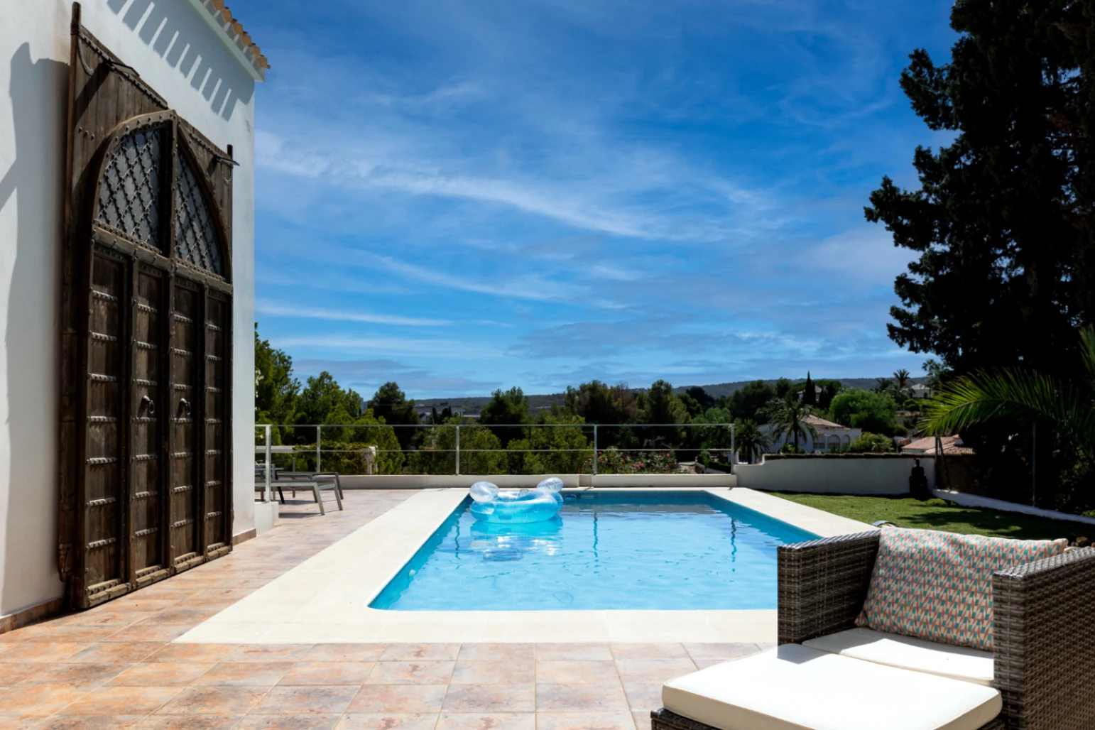 VILLA IBIZENCA EN EL MONTGO DENIA