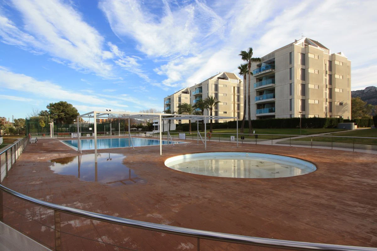 COZY APARTMENT WITH SEA VIEWS IN VERGEL BUT 500 M FROM THE BEACHES OF LAS MARINAS IN DÉNIA