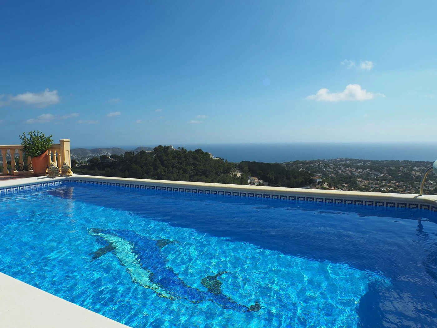 Villa de lujo estilo clasica in Moraira con vistas al mar