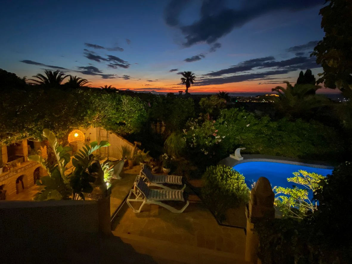 Villa clásica en Dénia con vistas