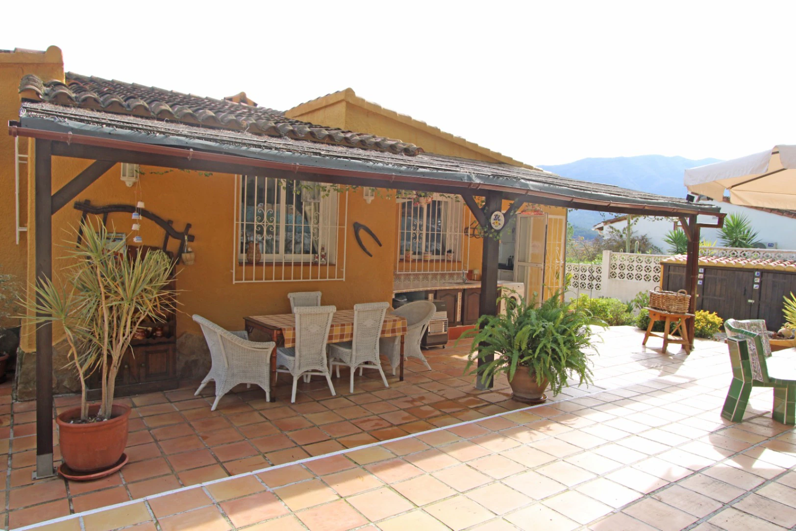Chalet for sale in Alcalalí in a privileged location.