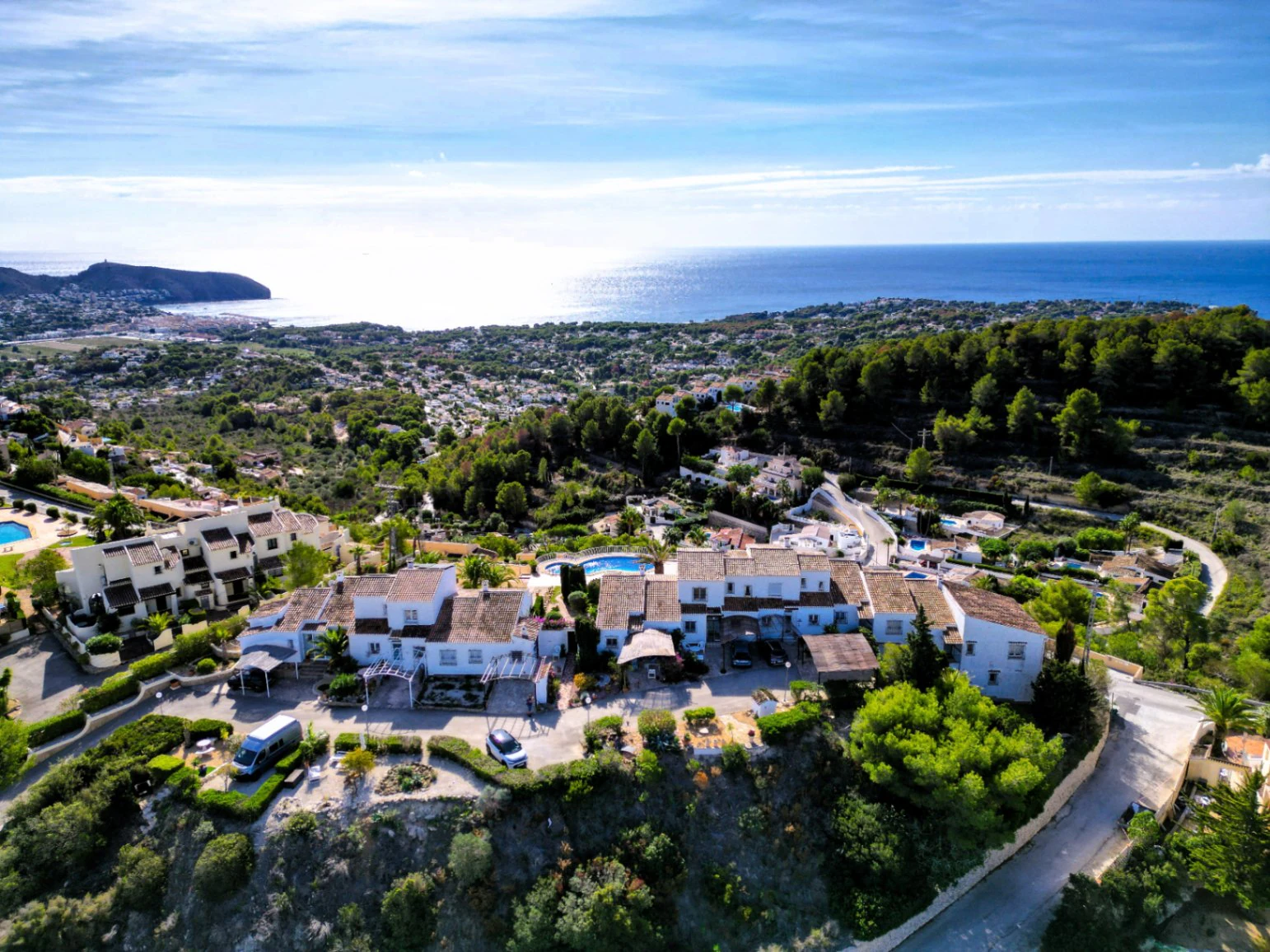 Townhouse with panoramic sea views in Moraira