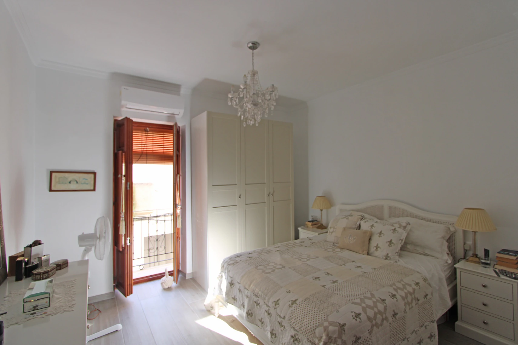 Inmaculate village house for sale in Orba