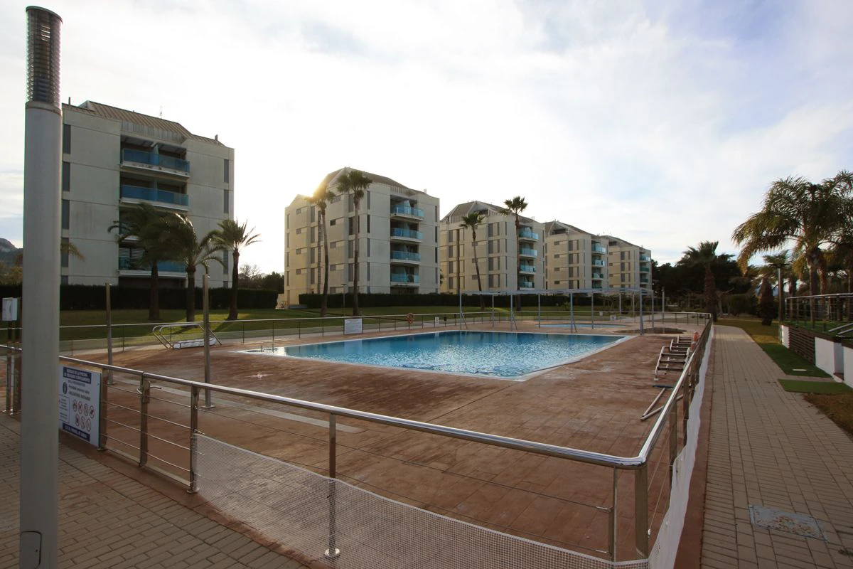 COZY APARTMENT WITH SEA VIEWS IN VERGEL BUT 500 M FROM THE BEACHES OF LAS MARINAS IN DÉNIA