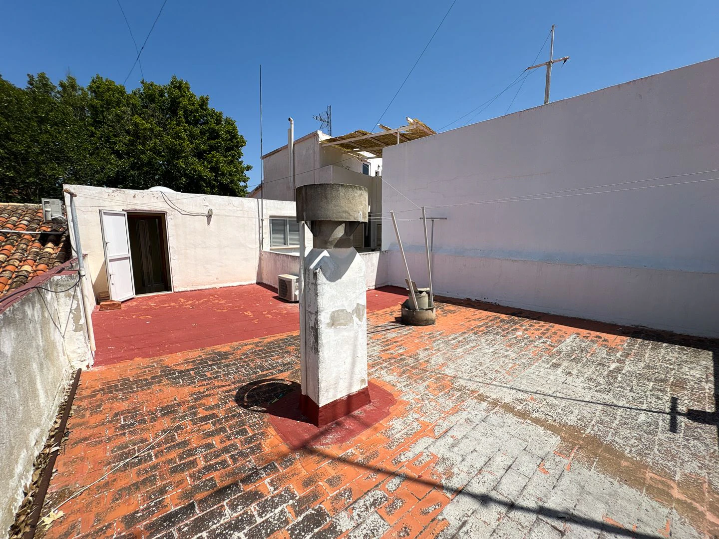 Completing farm in the heart of Dénia.