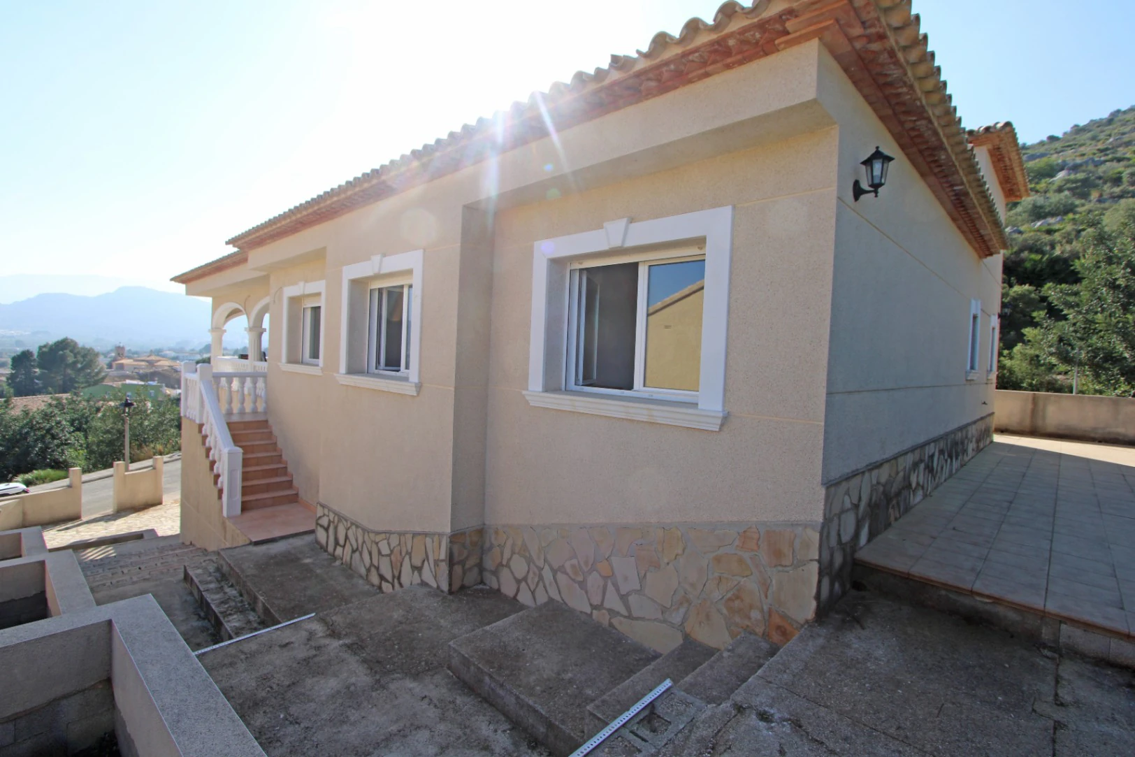 Chalet for sale with views of the valley and the mountain in Tormos