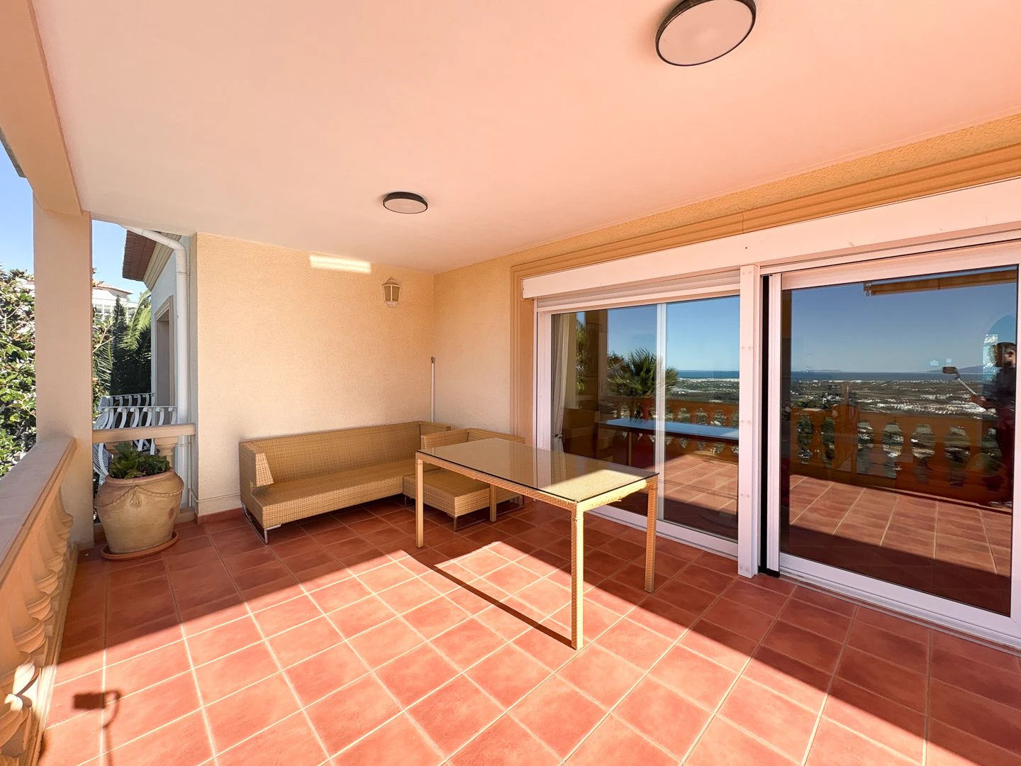 Villa de Luxe à Marquesa VI : Le Balcon de la Méditerranée
