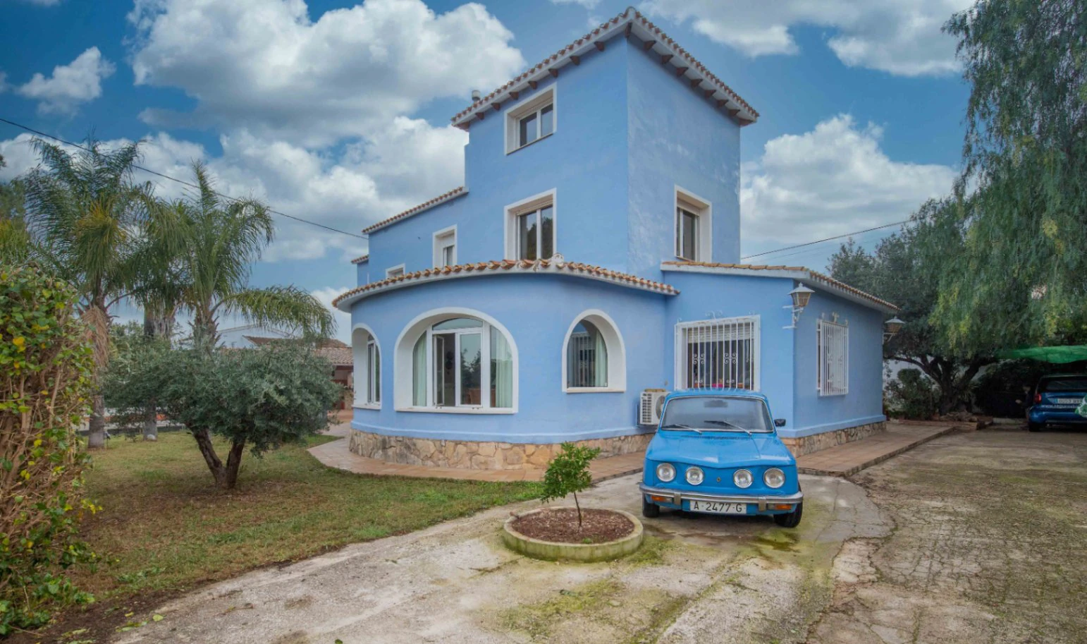 CHALET ZU VERKAUFEN IN DENIA