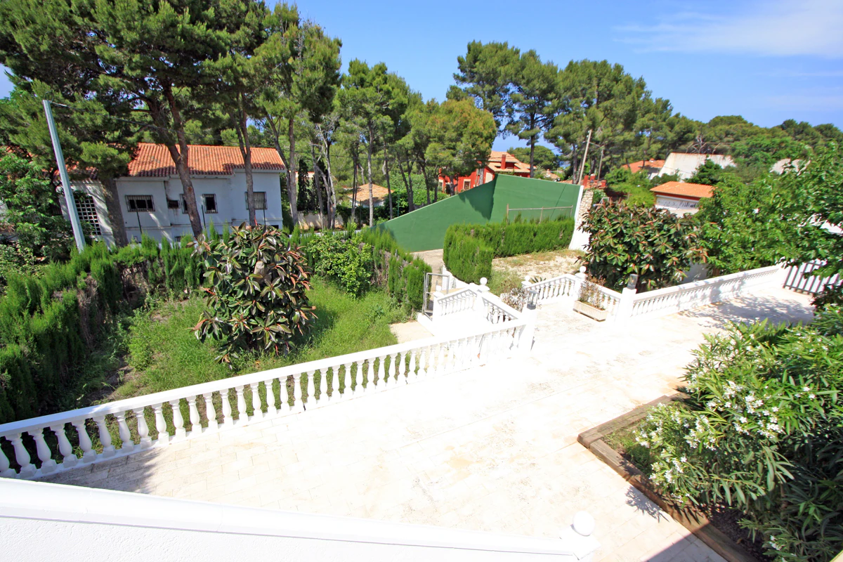 Magnifique villa à vendre à Las Rotas, Dénia