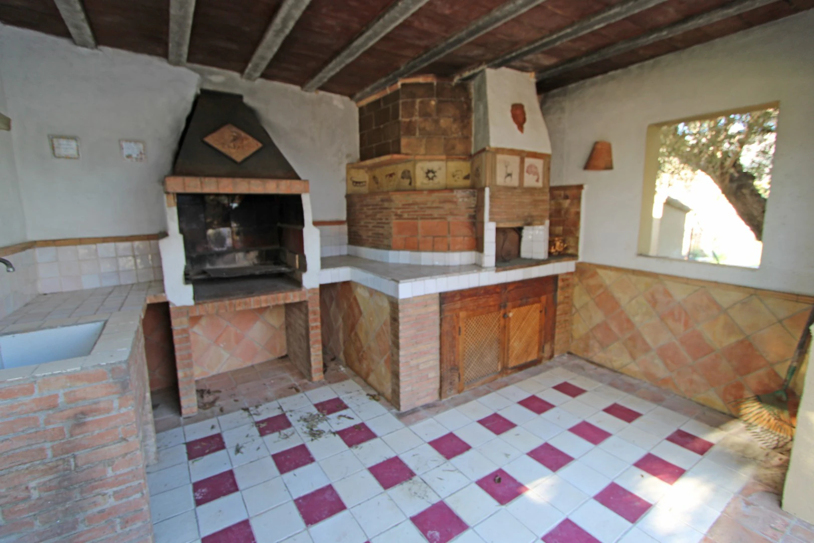Villa / Ferme avec piscine à vendre à Orba