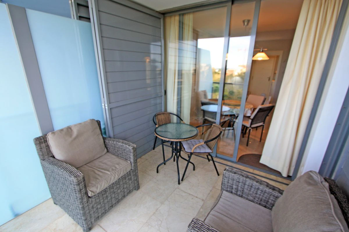 COZY APARTMENT WITH SEA VIEWS IN VERGEL BUT 500 M FROM THE BEACHES OF LAS MARINAS IN DÉNIA