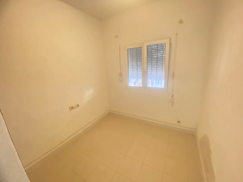 Se vende bonito apartamento en zona Marineta Casiana, cerca de Denia.