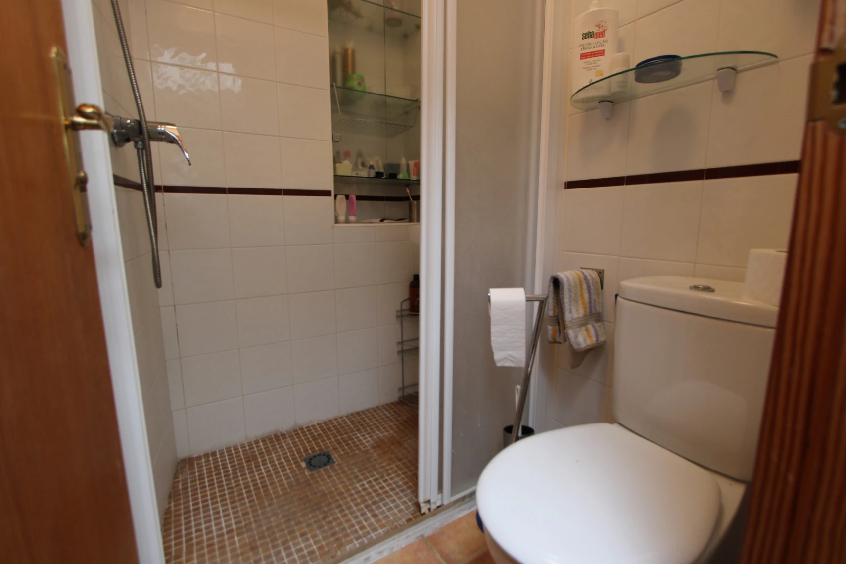 Village house for sale in Orba