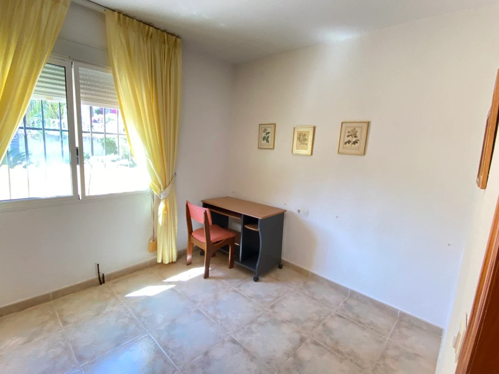 Nice villa for sale in the Montgo